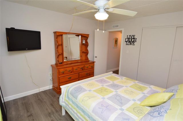 12760 INDIAN ROCKS ROAD 605(Furnished), Largo, FL 33774