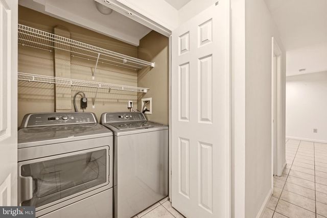 8400 THORNDEN TER, Bethesda, MD 20817