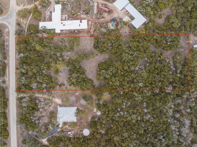 578 Falconwood Drive, San Marcos, TX 78666