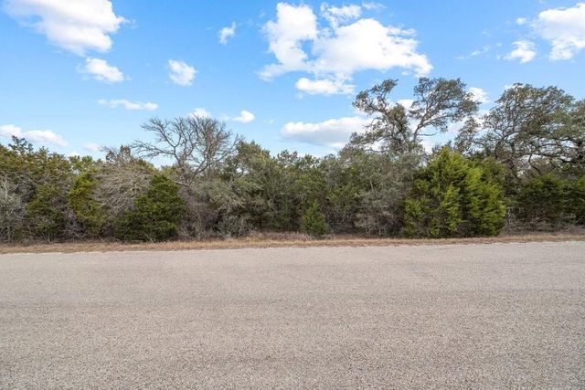 578 Falconwood Drive, San Marcos, TX 78666