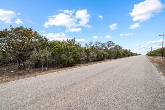 578 Falconwood Drive, San Marcos, TX 78666