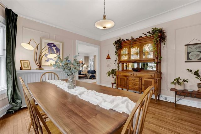 6239 N Campbell Avenue, Chicago, IL 60659