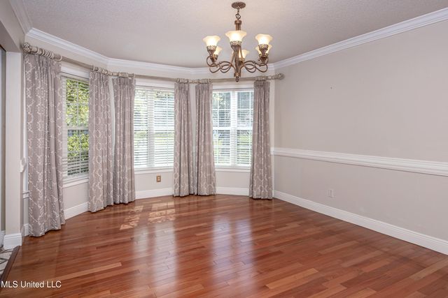 3909 Cabildo Place, Ocean Springs, MS 39564