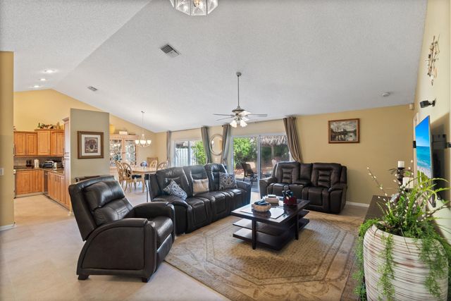 16321 NW 11th Street, Pembroke Pines, FL 33028