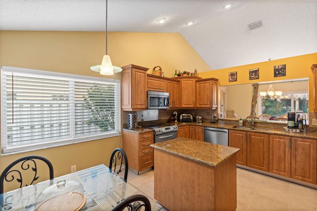 16321 NW 11th Street, Pembroke Pines, FL 33028