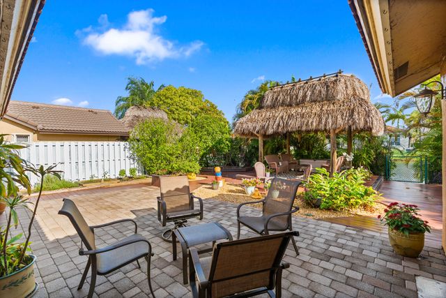16321 NW 11th Street, Pembroke Pines, FL 33028