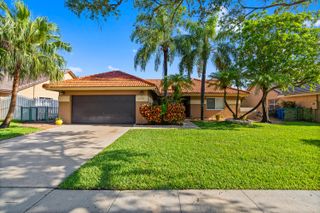 16321 NW 11th Street, Pembroke Pines, FL 33028