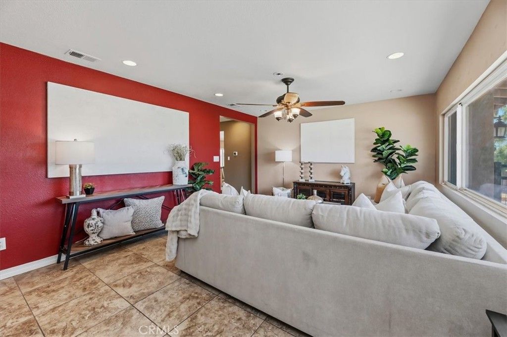 Image 10 of property listing at 3243 Temescal, Norco, CA 92860