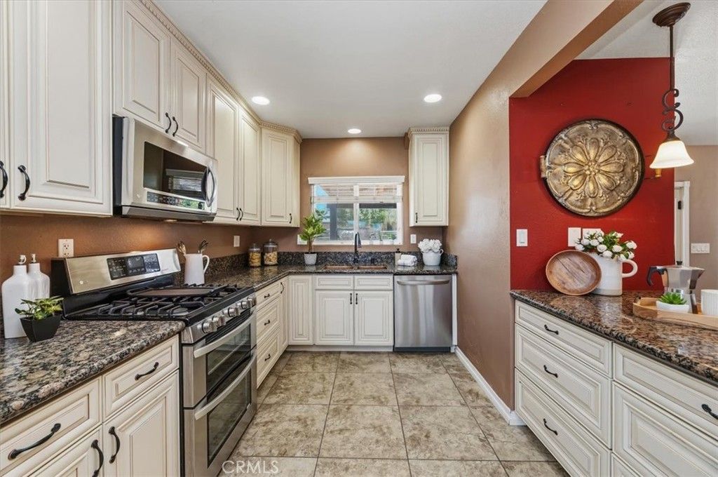Image 16 of property listing at 3243 Temescal, Norco, CA 92860