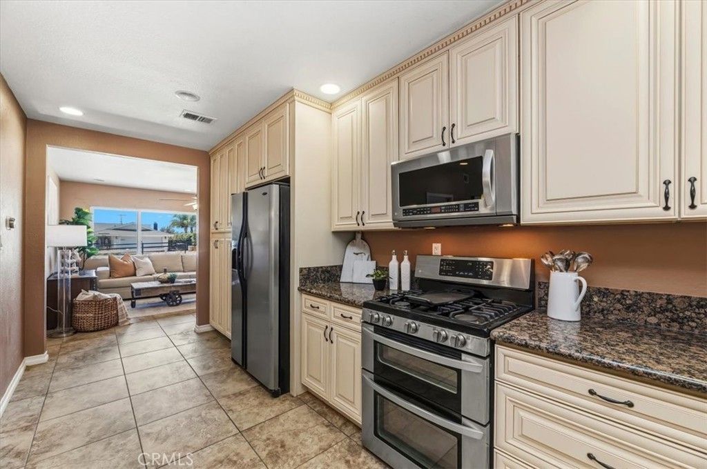 Image 17 of property listing at 3243 Temescal, Norco, CA 92860