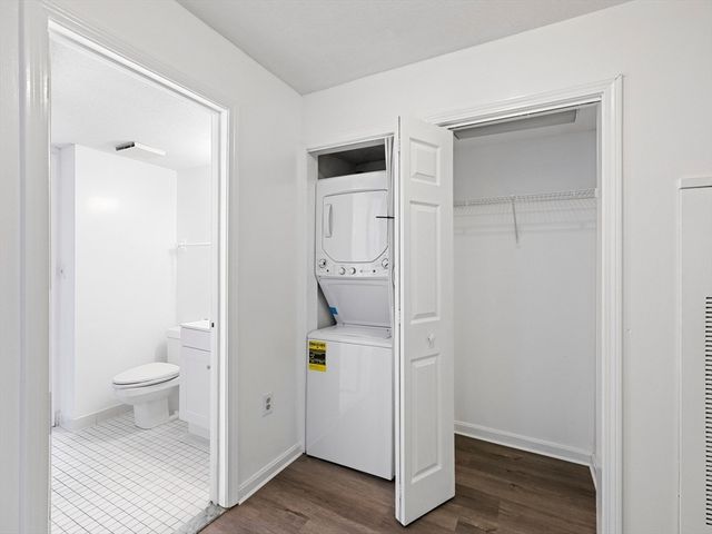 165 Cottage St 413, Chelsea, MA 02150