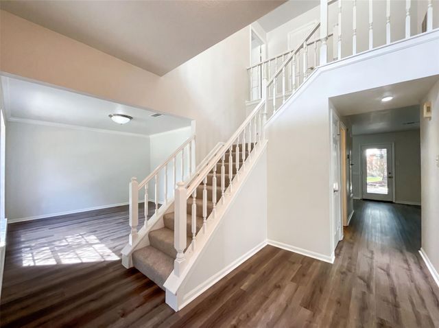 14 Elk Crossing Drive, Spring, TX 77381
