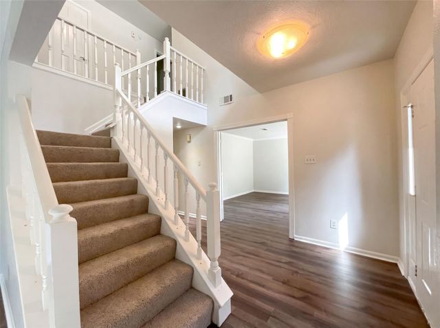 14 Elk Crossing Drive, Spring, TX 77381