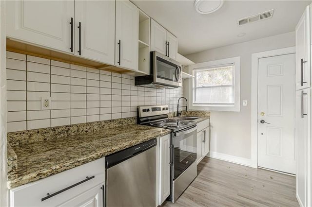 919 HOBSON SW Street, Atlanta, GA 30310