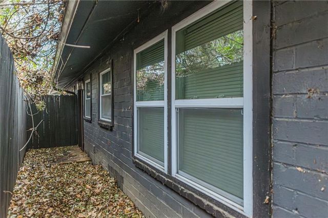 919 HOBSON SW Street, Atlanta, GA 30310