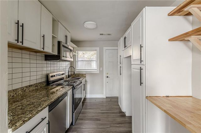 919 HOBSON SW Street, Atlanta, GA 30310