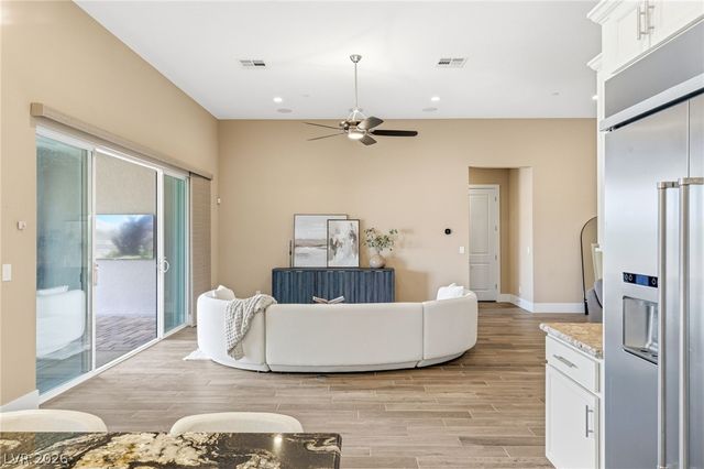 2711 Canvas Sky Street, Henderson, NV 89044