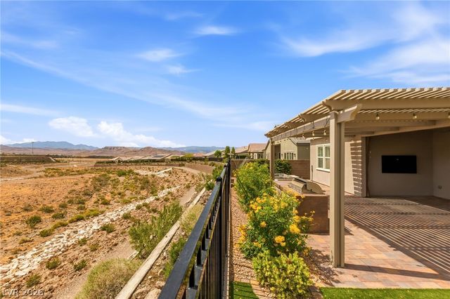 2711 Canvas Sky Street, Henderson, NV 89044
