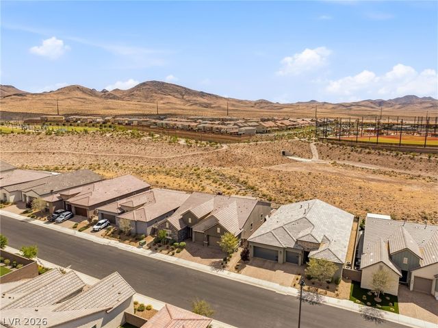 2711 Canvas Sky Street, Henderson, NV 89044