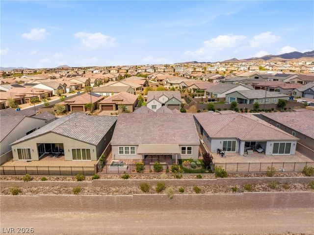 2711 Canvas Sky Street, Henderson, NV 89044