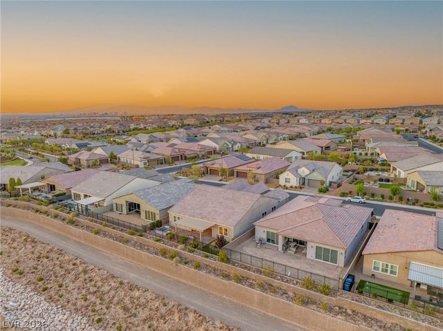 2711 Canvas Sky Street, Henderson, NV 89044