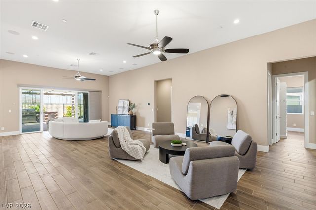 2711 Canvas Sky Street, Henderson, NV 89044
