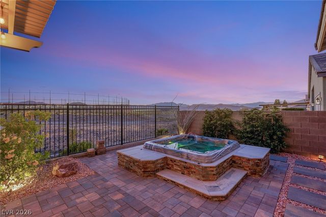 2711 Canvas Sky Street, Henderson, NV 89044