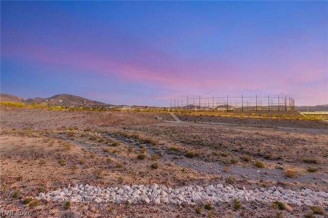 2711 Canvas Sky Street, Henderson, NV 89044