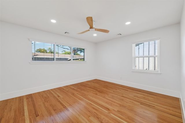 9770 Cedardale Drive, Houston, TX 77055