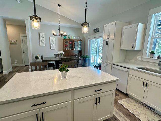 1947 Cascade Trail, Long Lake Twp, MI 49685