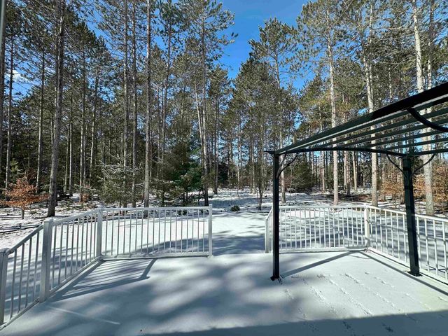 1947 Cascade Trail, Long Lake Twp, MI 49685