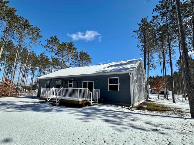 1947 Cascade Trail, Long Lake Twp, MI 49685