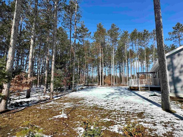 1947 Cascade Trail, Long Lake Twp, MI 49685