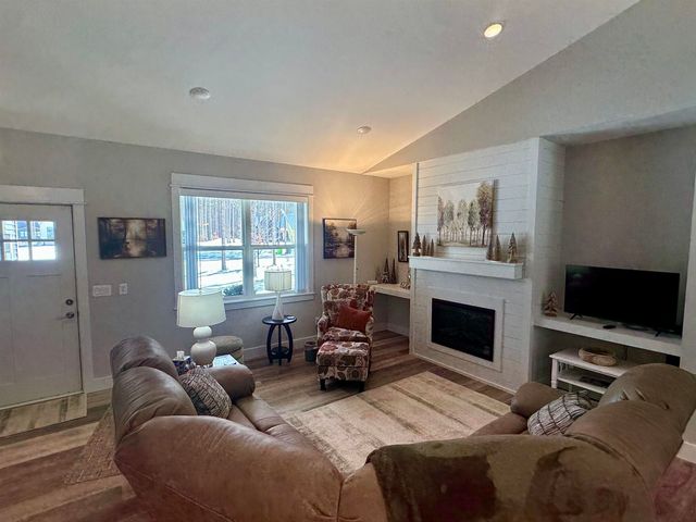 1947 Cascade Trail, Long Lake Twp, MI 49685