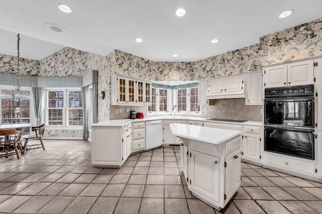 101 Lamplighter LANE, Wind Point, WI 53402