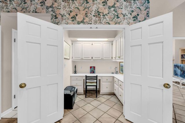 101 Lamplighter LANE, Wind Point, WI 53402