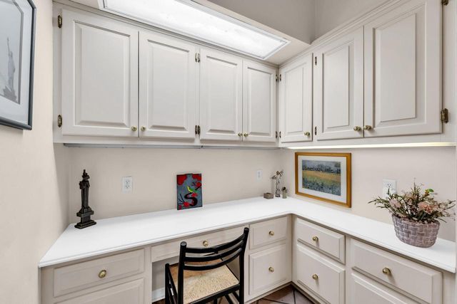 101 Lamplighter LANE, Wind Point, WI 53402