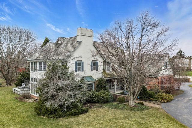 101 Lamplighter LANE, Wind Point, WI 53402