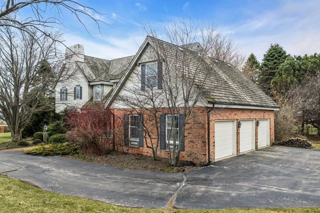 101 Lamplighter LANE, Wind Point, WI 53402