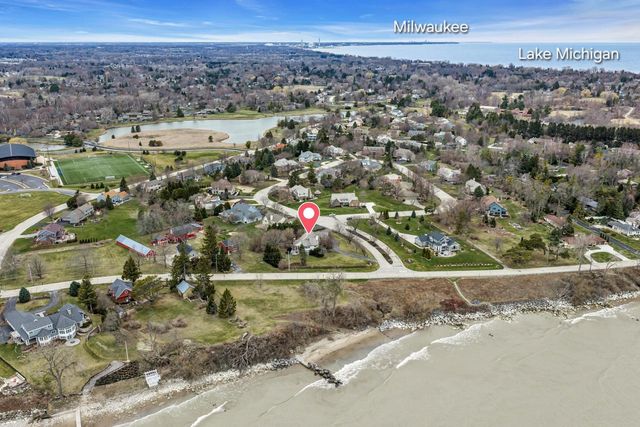 101 Lamplighter LANE, Wind Point, WI 53402