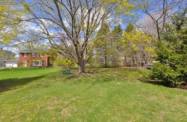 101 Lamplighter LANE, Wind Point, WI 53402