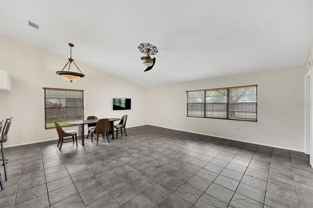 5015 BARRINGTON CIRCLE 201, Sarasota, FL 34234