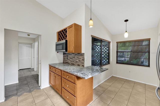 5015 BARRINGTON CIRCLE 201, Sarasota, FL 34234