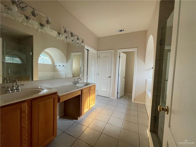2515 Dove Avenue, Mission, TX 78574