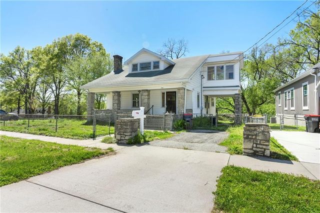 234 Old Orchard Street, Excelsior Springs, MO 64024