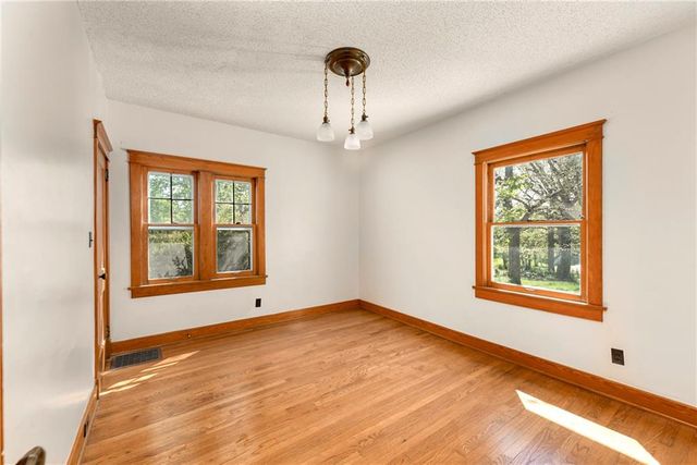 234 Old Orchard Street, Excelsior Springs, MO 64024