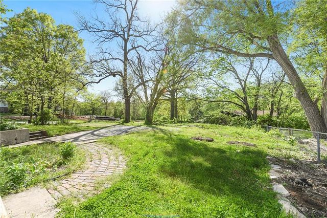 234 Old Orchard Street, Excelsior Springs, MO 64024