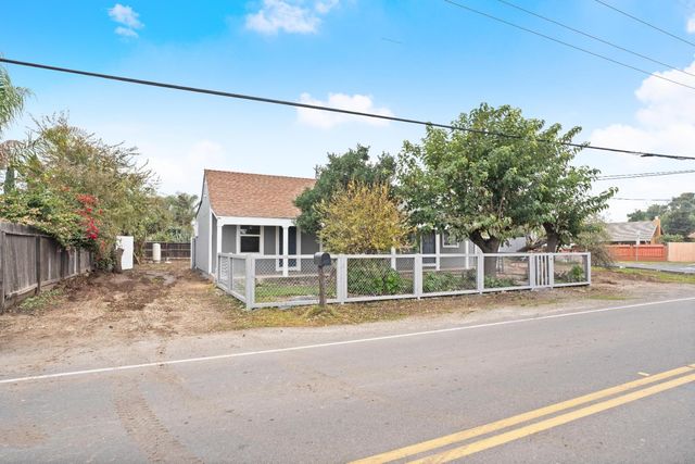 10878 S Mckinley Ave, French Camp, CA 95231