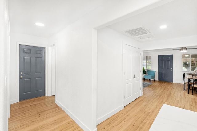 10878 S Mckinley Ave, French Camp, CA 95231