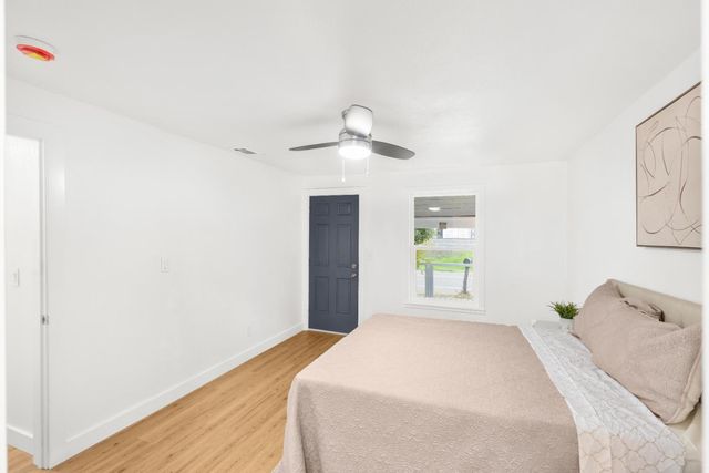 10878 S Mckinley Ave, French Camp, CA 95231